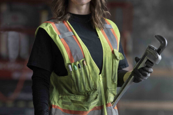 Female union sprinkler fitter office construction