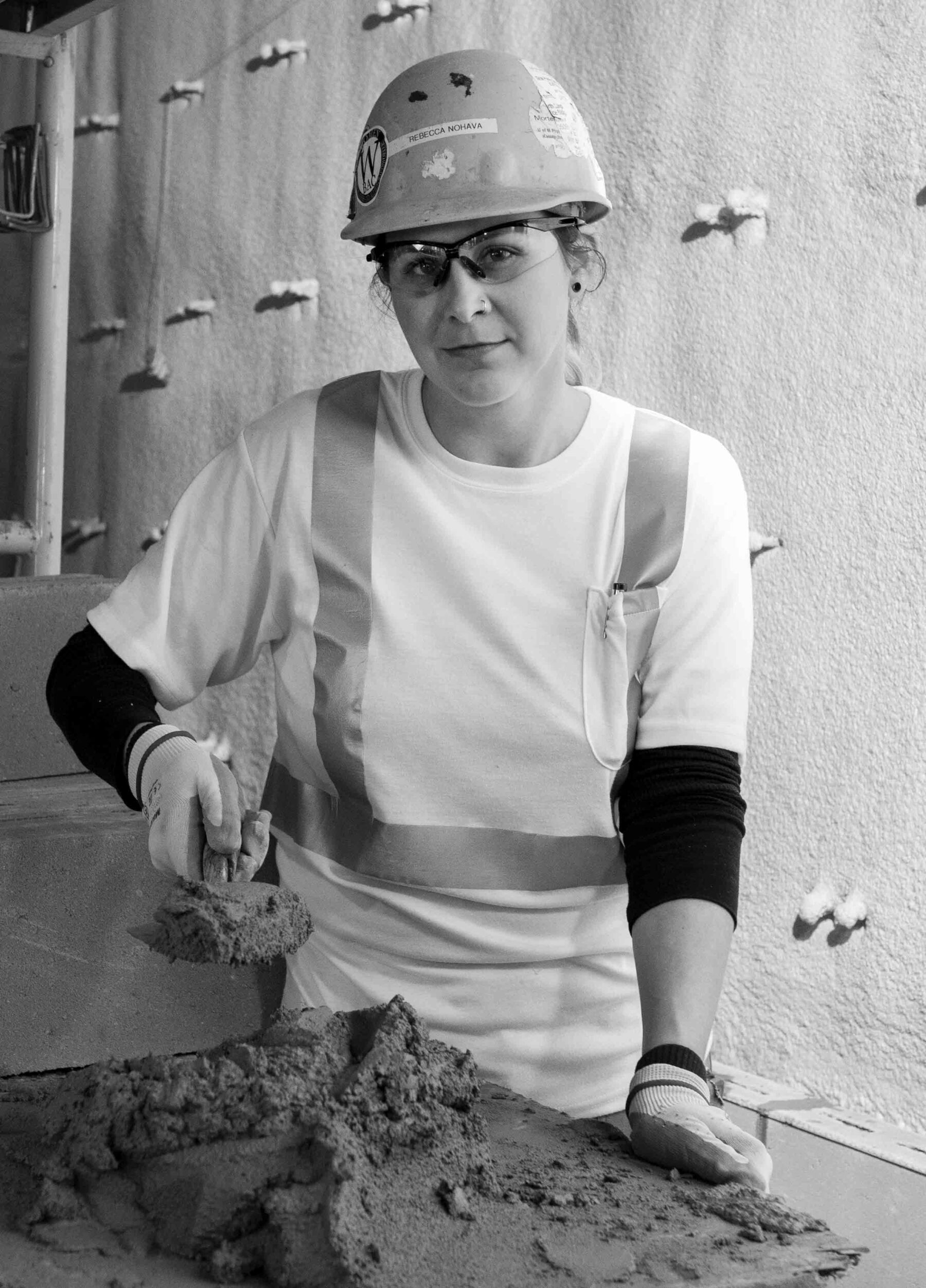 Female union bricklayer