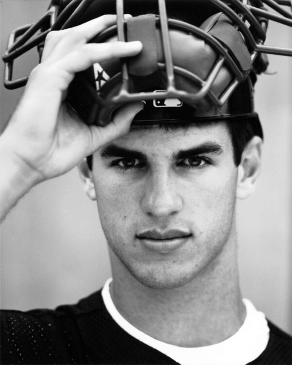 MLB rookie catcher Joe Mauer